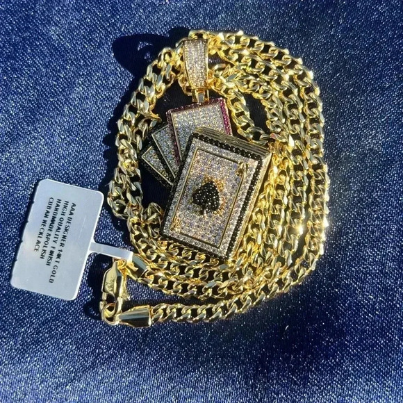 Cuban Necklace & Royal Flush Poker Card Spade Pendant - Picture 1 of 2